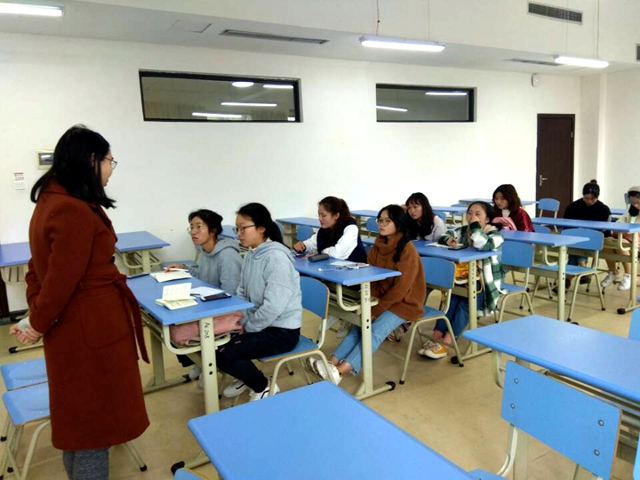 巴黎国际娱乐城