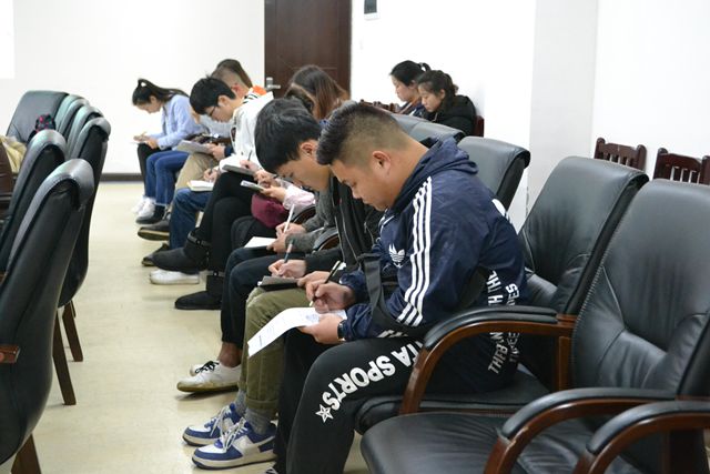 巴黎国际娱乐城
